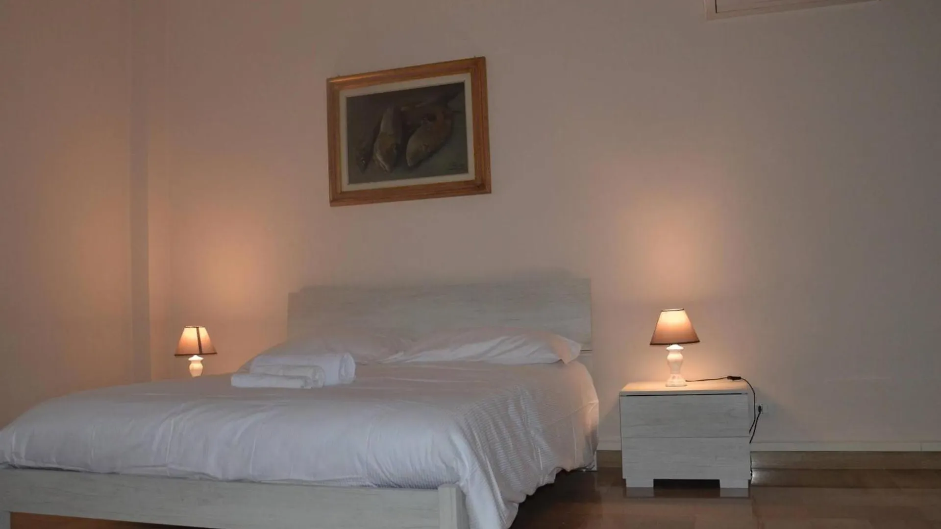 招待所 Fantastic Sardinia Residenza Le Terrazze Sassari Casa G Pischedda Attico Vista Mare酒店