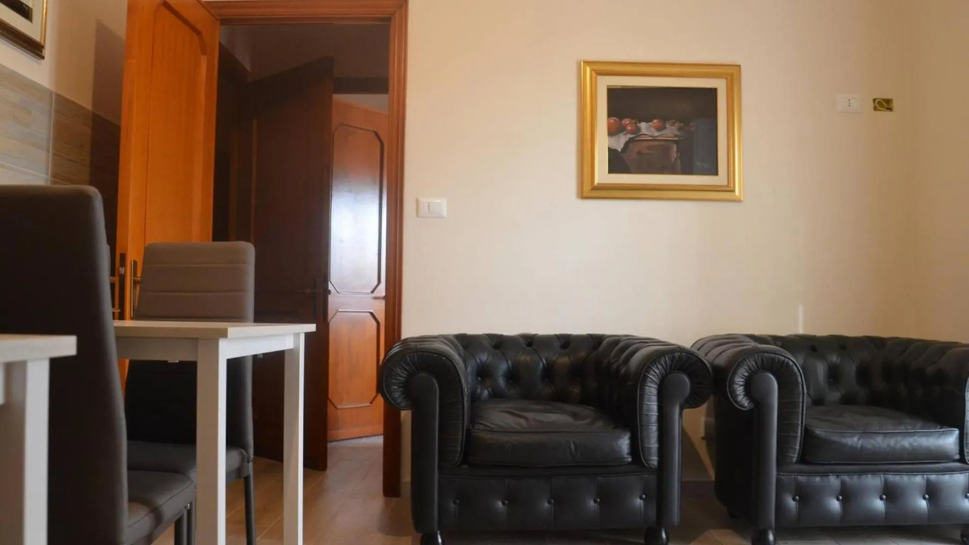 Fantastic Sardinia Residenza Le Terrazze Sassari Casa G Pischedda Attico Vista Mare酒店 招待所