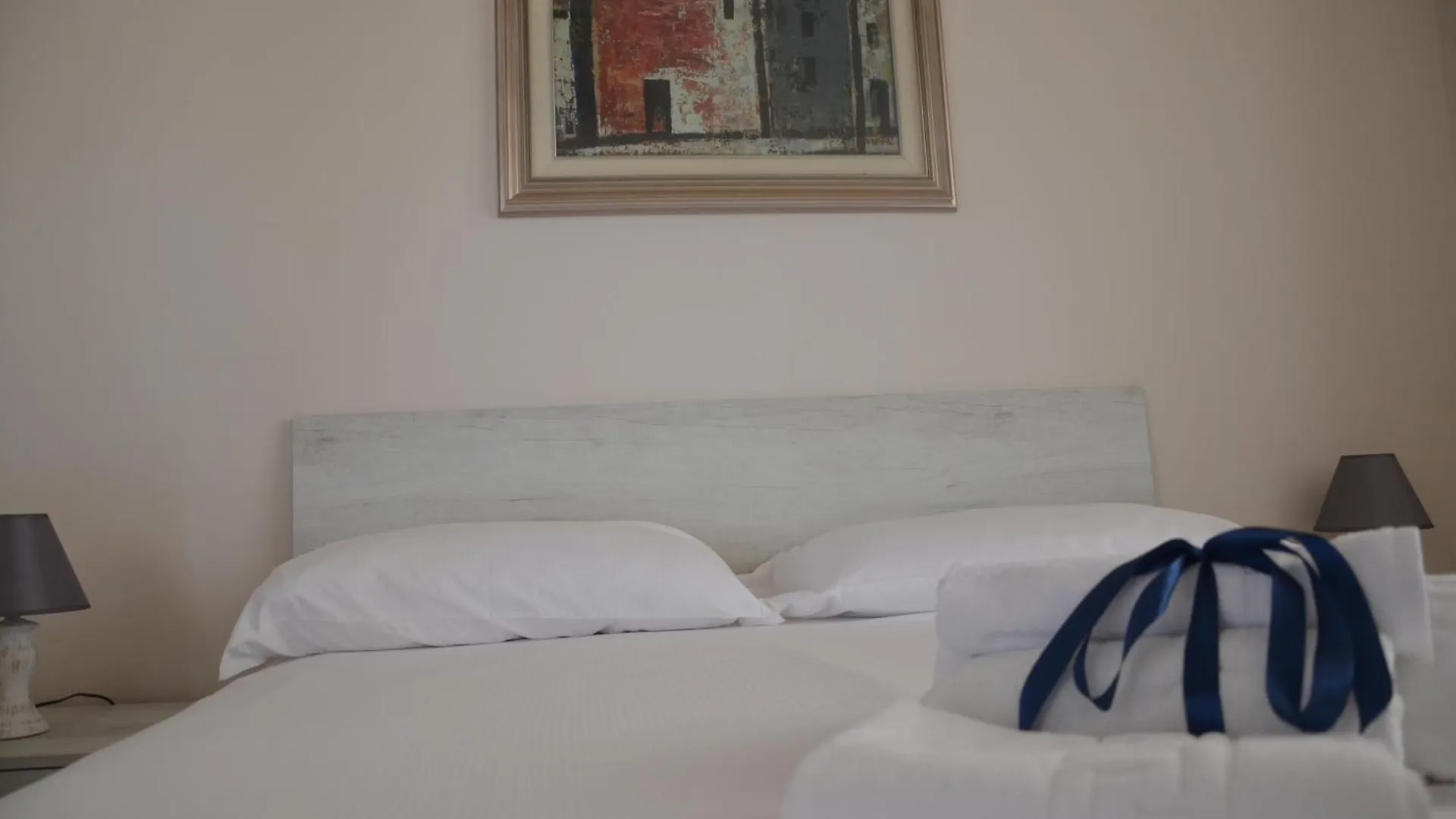 Guest house Fantastic Sardinia Residenza Le Terrazze Sassari Casa G Pischedda Attico Vista Mare Hotel